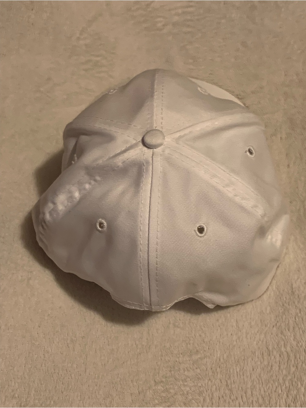 Tupperware hat - Picture 3 of 7